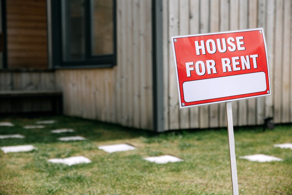 Renters Insurance: $100K Liability Guide